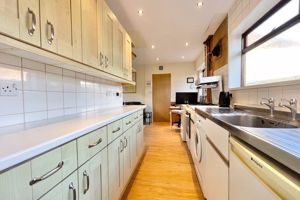 Photo 15- click for photo gallery